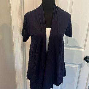 Short sleeve sweater